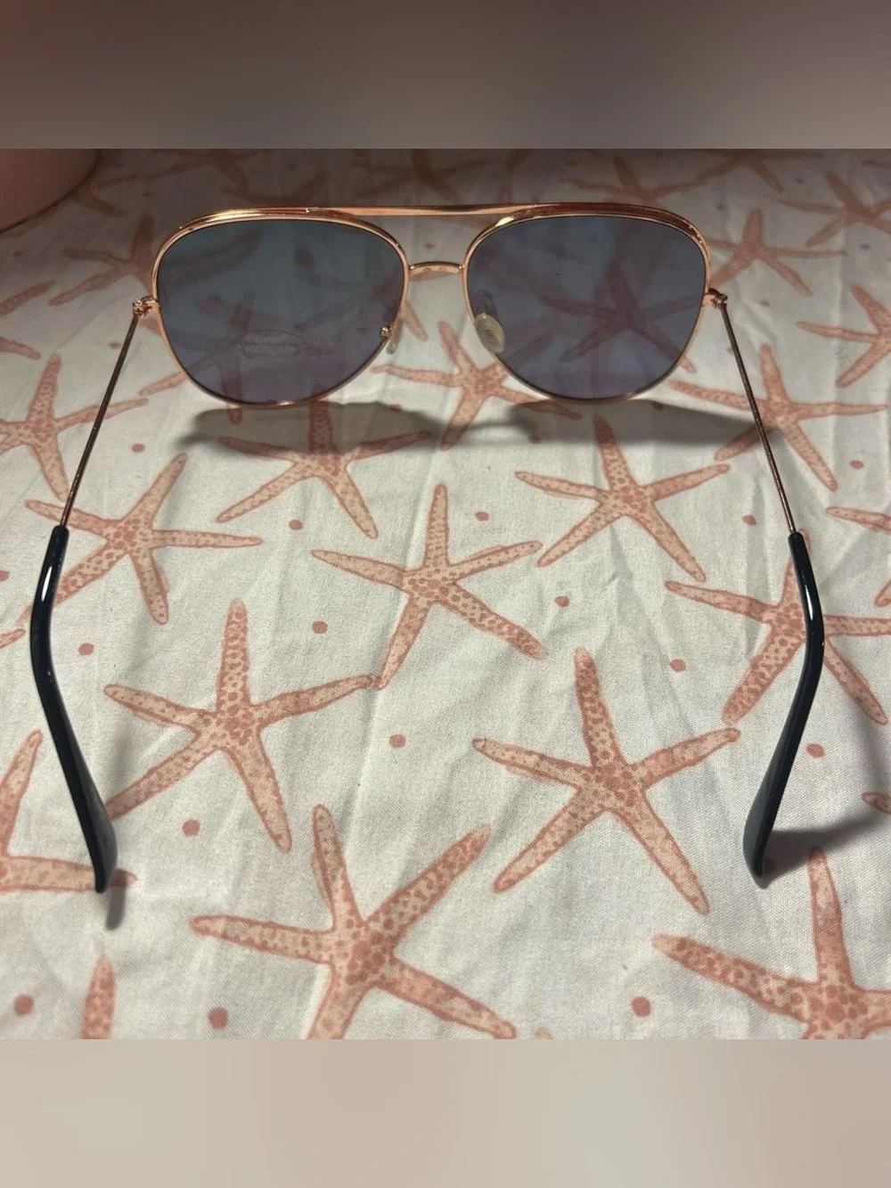 Gold Frame Aviator Sunglasses with Green Mirrored Lenses